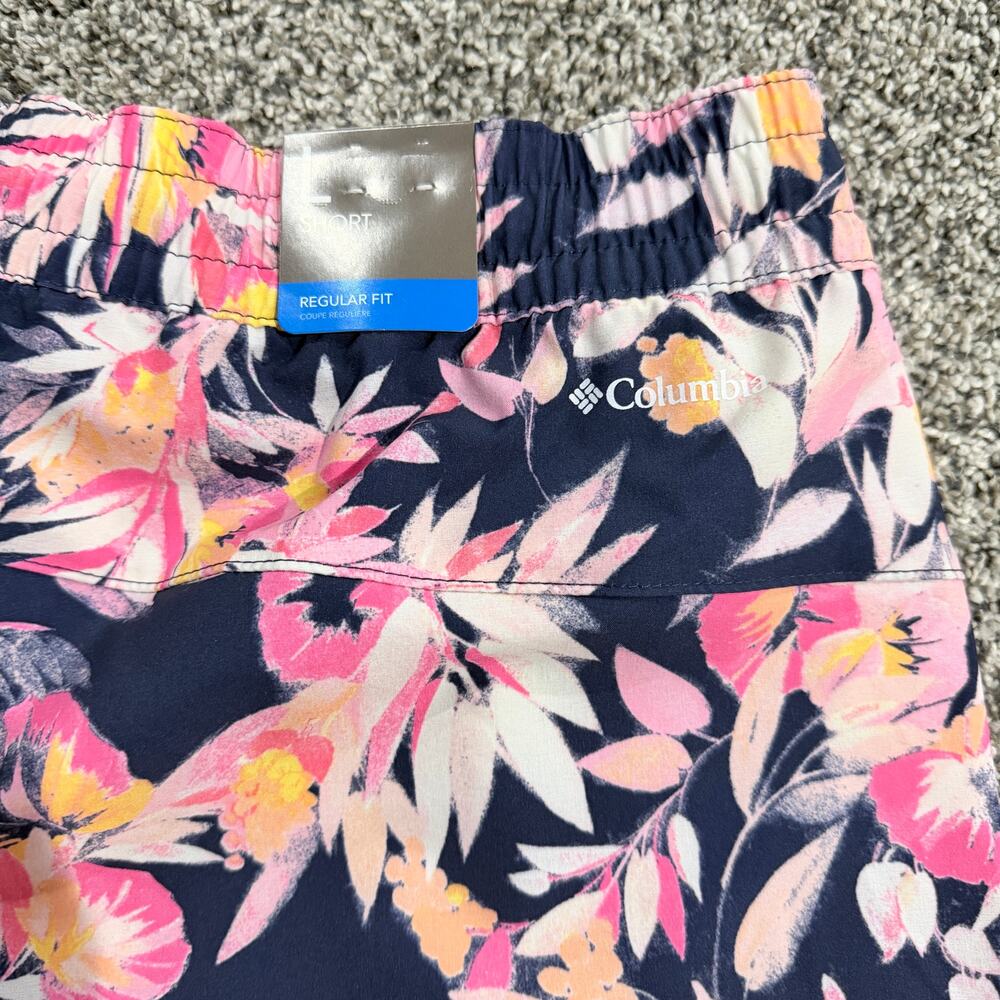 New with tags, Women's Columbia Bogata Bay Stretch 3" Inseam Shorts, Large (L) - Picture 5 of 8